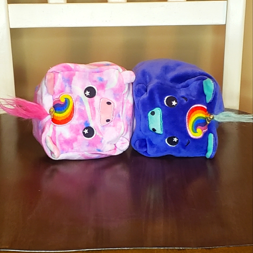 Moosh Moosh Plush Flip'ems